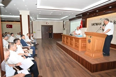 SABAHIN BEREKETİYLE SAAT 05.00’TE STRATEJİK TOPLANTI