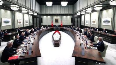 KABİNE BUG&Uuml;N TOPLANIYOR: G&Uuml;NDEM YOĞUN