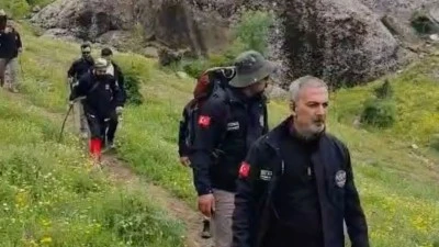 BATMAN'IN ARAMA KURTARMA EKİPLERİ SAHADA 