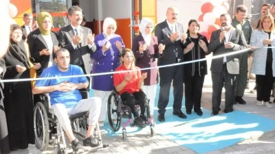 BAKAN GÖKTAŞ BATMAN’DA AÇILIŞ GERÇEKLEŞTİRDİ