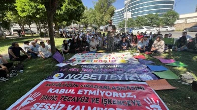 GER&Ccedil;EKLER ORTAYA &Ccedil;IKMALI