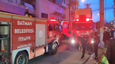 TURGUT &Ouml;ZAL BULVARI&rsquo;NDA ARA&Ccedil; YANGINI KORKUTTU