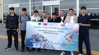 &Ouml;ĞRENCİLER RİMİNİ&rsquo;DE STAJ PROGRAMINA BAŞLADI