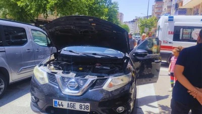 MEZOPOTAMYA CADDESİNDE TRAFİK KAZASI 