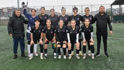 KADIN FUTBOL TAKIMI DOLUDİZGİN: 3-1