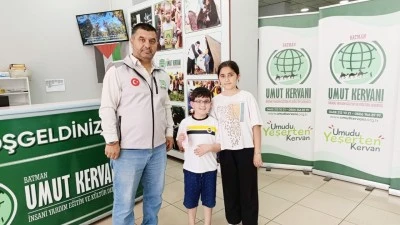 BAYRAM HAR&Ccedil;LIKLARINI GAZZE&rsquo;DEKİ &Ccedil;OCUKLARA BAĞIŞLADILAR