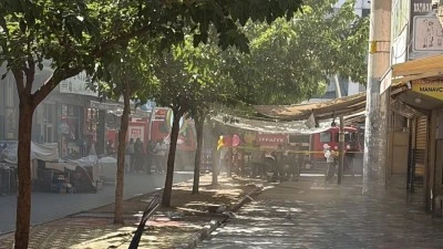 &Ccedil;ARŞI MAHALLESİ'NDE İŞ YERİ YANGINI