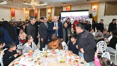 VALİ CANALP VATANDAŞLARLA AYNI SOFRADA BULUŞTU