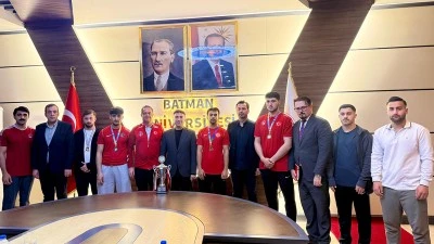 REKT&Ouml;R DEMİR, ŞAMPİYON G&Uuml;REŞ&Ccedil;İLERİ AĞIRLADI