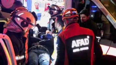 PİKAP İLE KAMYONET &Ccedil;ARPIŞTI:1 YARALI 