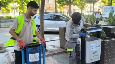 KALDIRIMLARDAKİ &Ccedil;&Ouml;P KUTULARI DEĞİŞİYOR