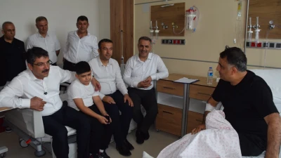 NASIROĞLU’NDAN HASTANE ZİYARETİ 