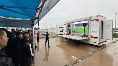 STADA GİREMEYEN TARAFTARLARA CANLI YAYIN DESTEĞİ