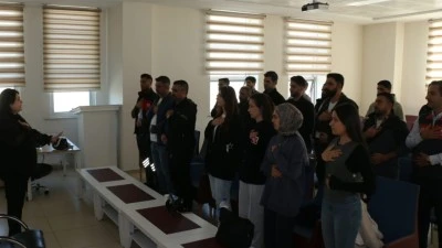 ALO 153 ÇALIŞANLARINA UYGULAMALI DİKSİYON EĞİTİMİ