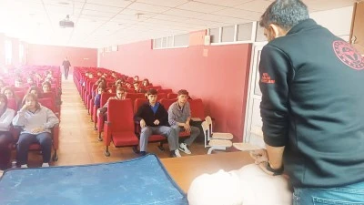 HAYAT KURTARMAYI &Ouml;ĞRENDİLER