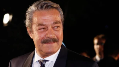 PERDE KAPANDI, T&Uuml;RK SİNEMASI KADİR İNANIR'A VEDA EDİYOR