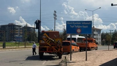 K&Ouml;PR&Uuml; TRAFİĞE KAPATILDI