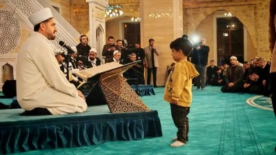 GAZETEMİZ YAZARI ABDULLAH OKUL&rsquo;DAN REGAİP KANDİLİ&rsquo;NDE KUR&rsquo;AN TİLAVETİ