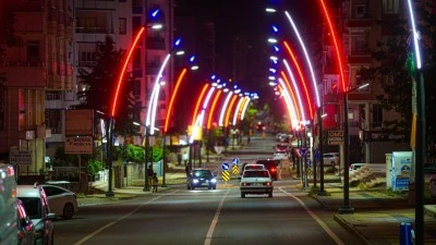 40 KİLOMETREYİ AŞAN AYDINLATMA