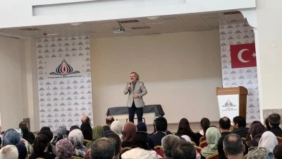 BAŞARI DEĞERLERLE BAŞLAR