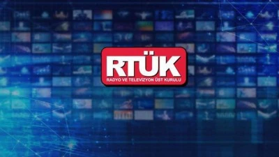 RT&Uuml;K&rsquo;TEN ANNELER G&Uuml;N&Uuml; REKLAMINA İNCELEME