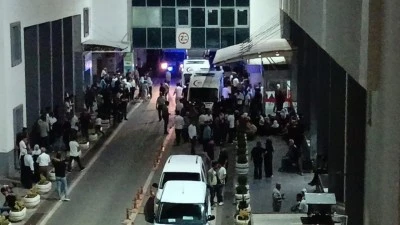 SİLAHLI KAVGA: AYNI AİLEDEN 4 YARALI