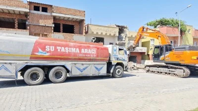 BATMAN&rsquo;DA 174 RİSKLİ YAPI YIKILDI