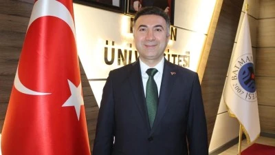 REKTÖR DEMİR’DEN 30 AĞUSTOS MESAJI