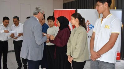 BAŞARININ YANINA DEĞERLERİNİ DE KOYDULAR