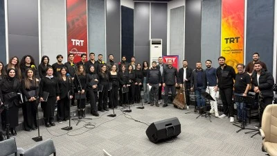 CANLI YAYINDA MANEVİ M&Uuml;ZİK ZİYAFETİ