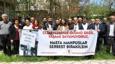 İHD&rsquo;DEN A&Ccedil;LIK GREVİNDEKİ MAHPUSLAR İ&Ccedil;İN &Ccedil;AĞRI