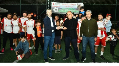 SEDAT &Ouml;ZS&Uuml;MER FUTBOL TURNUVASI'NDA ŞAMPİYON OLDU