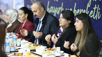 RAMAZAN SOFRASINDA GEN&Ccedil;LERLE BULUŞMA