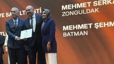 43 YILLIK BEKO-ARÇELİK SERVİSİ SAHİBİNE BERAT ÖDÜLÜ VERİLDİ