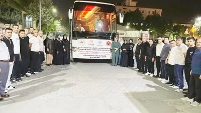AİLELER TARİHİ GEZİYE UĞURLANDI