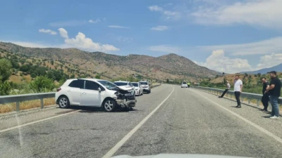 TRAFİK KAZASI: 1 YARALI
