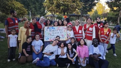 ETKİNLİKTE ÇOCUKLARIN MUTLULUĞU ÖNE ÇIKTI