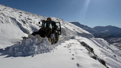 KAR YAĞIŞI ULAŞIMI ZORLAŞTIRDI