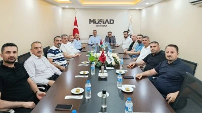 İŞ D&Uuml;NYASI VE SİYASET AYNI HEDEFTE BULUŞTU