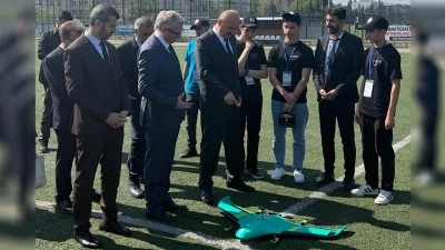 ROBOT VE TEKNOLOJİ YARIŞMASI YAPILDI