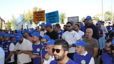 İŞÇİLER: SADAKA DEĞİL, HAKKIMIZI İSTİYORUZ