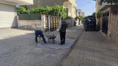 MAHALLEDE ULAŞIM ATAĞI! YOLLAR YENİLENİYOR