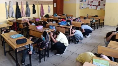 OKULLARDA EŞ ZAMANLI AFET TATBİKATI YAPILACAK