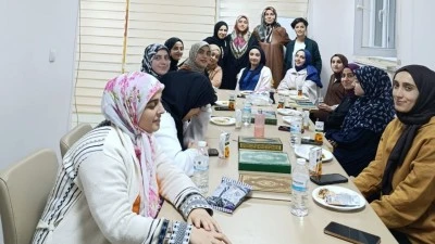 G&Uuml;ZEL AHLAK A&Ccedil;IK K&Uuml;RS&Uuml;DE ANLATILDI