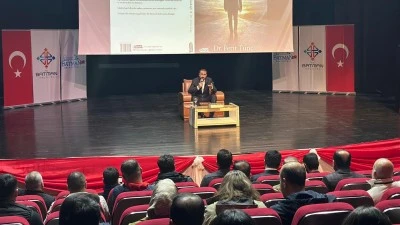 FERİT TUN&Ccedil; OKURLARIYLA BULUŞTU