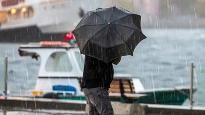 BATI BÖLGELERDE SAĞANAK VE FIRTINA BEKLENİYOR