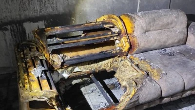 MAHALLELİ YANGINA MÜDAHALE ETTİ