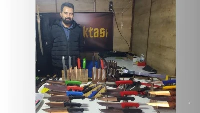 40 ÇEŞİT BIÇAK SERGİLENDİ