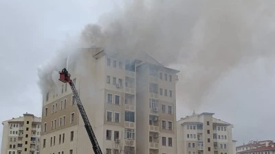 TOKİ&rsquo;DE YANGIN MAHSUR KALANLAR VAR