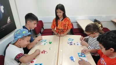 ÇOCUKLARA ZEKA OYUNLARIYLA EĞİTİM DESTEĞİ